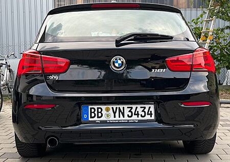 BMW 118i -