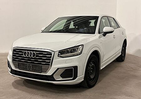 Audi Q2 -3x S-LINE-NAVI-KEYLESS-TEMPOMAT-LED