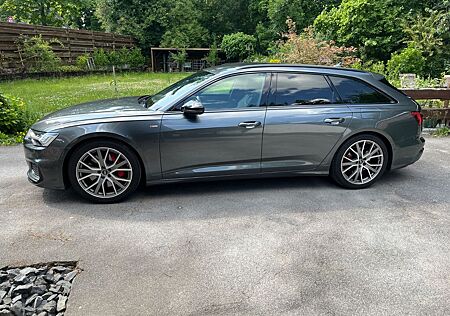Audi A6 55 TFSI e S tronic quattro sport Avant sport