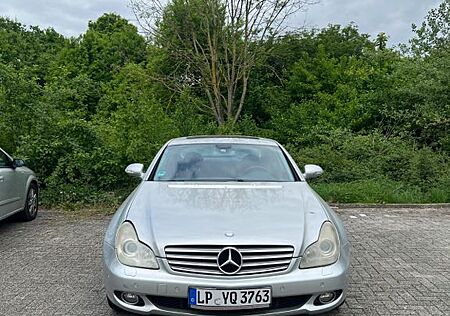 Mercedes-Benz 500 CLS