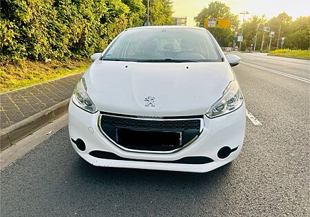Peugeot 208 1.2 Style PureTech 82 Style