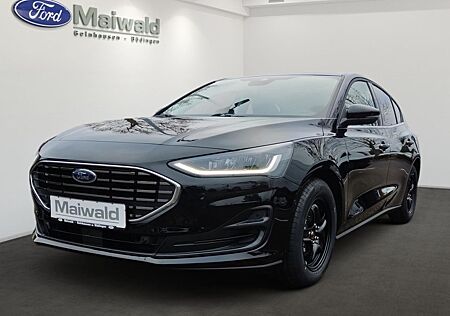 Ford Focus Titanium El. Panodach Navi LED ACC Apple C