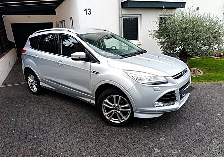 Ford Kuga 1,5 EcoBoost 4x4 134kW SYNC Edition Aut...