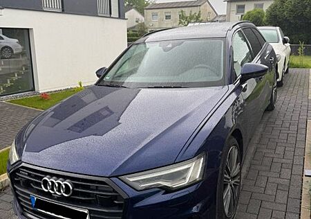 Audi A6 40 TDI quattro S tronic S line Avant S line