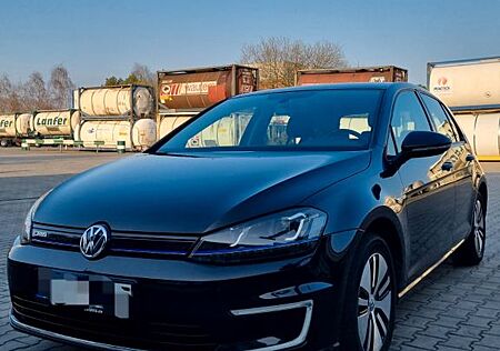 VW Golf Volkswagen 7 e-