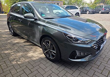 Hyundai i30 1.0 T/MILD HYBRID 48V/CARPL/KAME/SHZ/DAB/