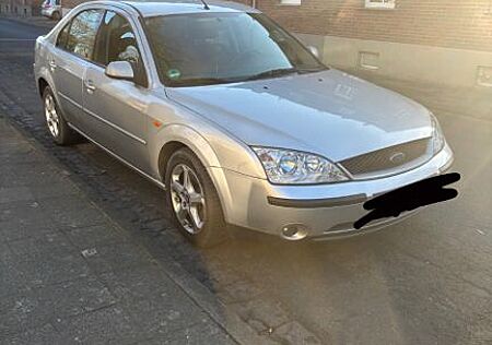 Ford Mondeo 1.8 92 kW Ghia Ghia