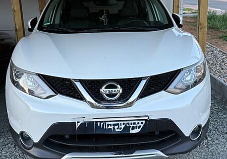 Nissan Qashqai 1.6 dCi DPF ALL-MODE 4x4 Black Editi...