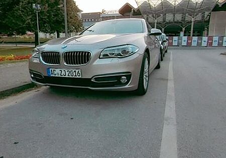 BMW 520 gebraucht kaufen BMW 520d xDrive Touring A Luxury Line Luxury Line