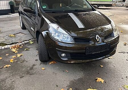 Renault Clio Edition Dynamique 1.6 16V ESP 82kW Edit...