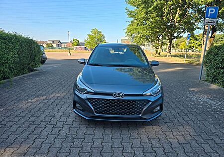 Hyundai i20 Active TOP Zustand Nur 51.050km Tüv Neu