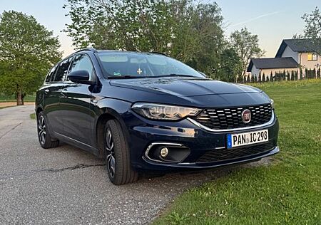 Fiat Tipo 1.6 MultiJet LOUNGE LOUNGE