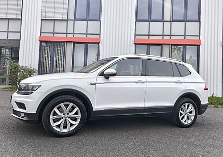 VW Tiguan Volkswagen Highline BMT/Start-Stopp 4Motion