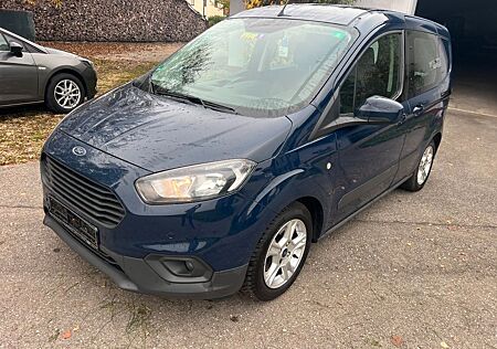 Ford Transit Courier Kombi Trend