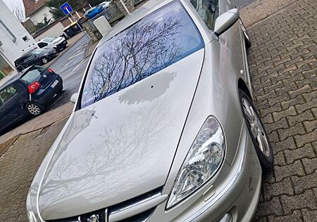 Peugeot 607 Platinum V6 HDi FAP 205 Automatik Platinum