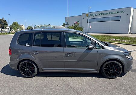 VW Touran Volkswagen 1.6 TDI CUP