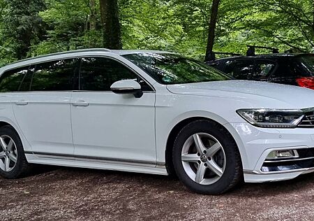 VW Passat Volkswagen 2.0 TDI SCR 140kW DSG BMT Highline Hi...