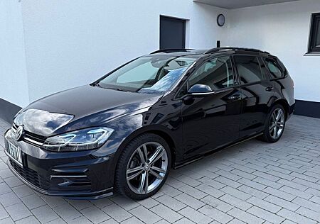 VW Golf Volkswagen Variant 1.5 TSI R-Line, Pano, AHK TÜV NEU