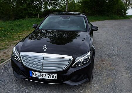 Mercedes-Benz C 220 d 4MATIC EXCLUSIVE Autom. EXCLUSIVE