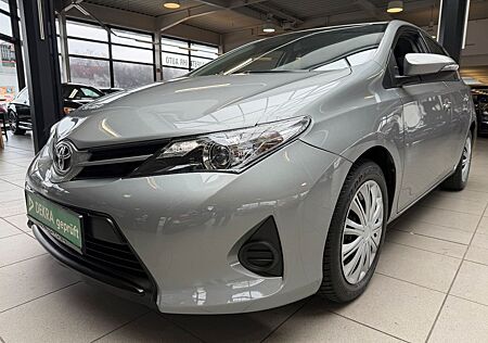 Toyota Auris Cool 1.3 Wenig Km.