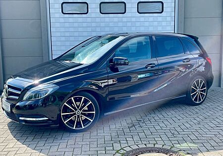 Mercedes-Benz B 180 B-Klasse BlueEfficiency * Night-Paket