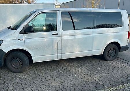 VW T6 Kombi Volkswagen Transporter Volkswagen