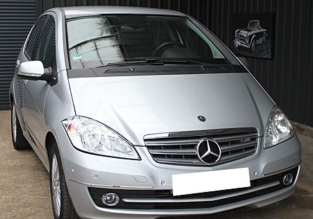 Mercedes-Benz A 180 CDI Automatik, Leder, Tempomat