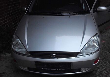 Ford Focus 1,6 Ghia Autom.,HU.u.AU.7.26, Klimanlage