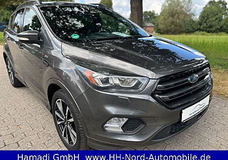 Ford Kuga ST-Line //BODY STYLING PAKET//SPORTSITZE//