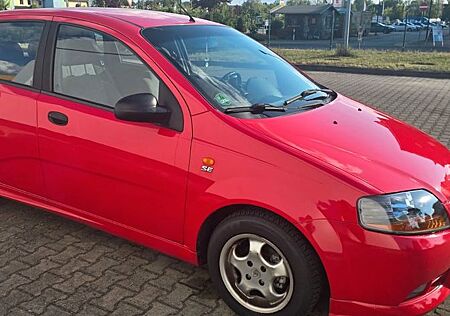 Daewoo Kalos 1.4 SE SE mit TÜV bis 06/26