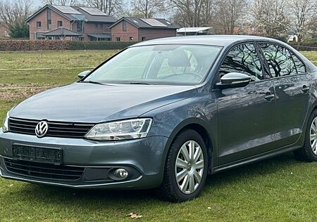 VW Jetta Volkswagen 1.2 TSI Klima Euro 5 PDC