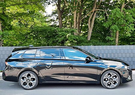 Opel Astra Sports Tourer Ultimate Vollausstattung