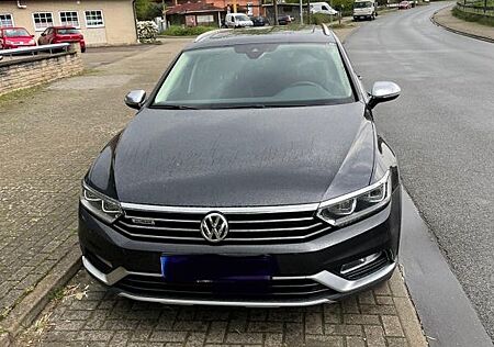 VW Passat Alltrack Volkswagen 2.0 TDI SCR 140kW DSG 4MOT A...