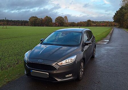 Ford Focus 1,5 TDCi 77kW ECOnetic 88g Business Tu...