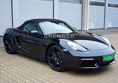 Porsche Boxster 718 20 Zoll Nappa Leder wenig Km PDLS Plus