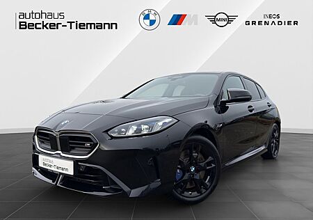 BMW M135 xDrive M Sport/LivePro/CarPlay/Head-Up/Driv