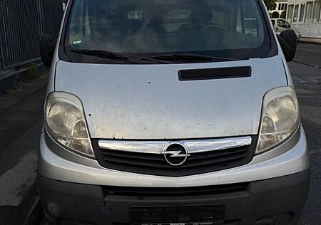 Opel Vivaro Transporter 2,0 diesel