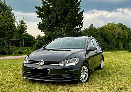 VW Golf Volkswagen 1.0 TSI OPF Trendline Variant Trendline