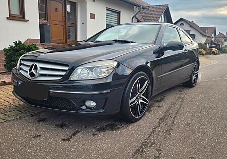 Mercedes-Benz CLC 220 CDI -