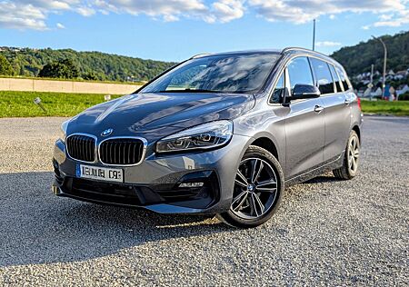 BMW 216i Gran Tourer Sport Line - AHK, HiFi, PDC