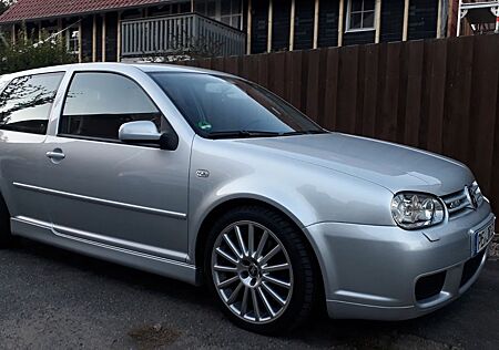 VW Golf Volkswagen 4 R32 / Original / deutsch