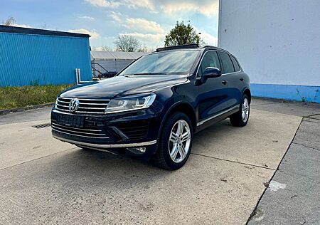 VW Touareg Volkswagen 3.0 V6 TDI SCR Tiptr. BMT Terrain Tech