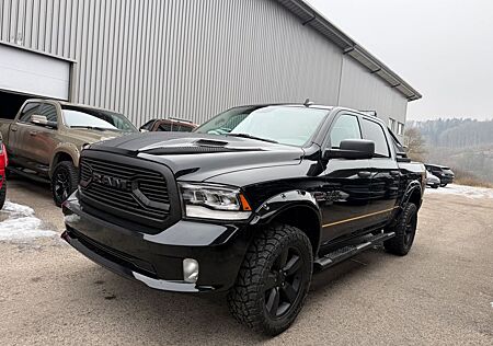Dodge RAM 1500 HEMI 5.7L CREW CAB SPORT HOCH&BREIT