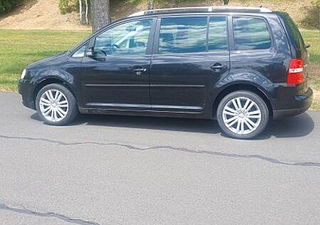 VW Touran Volkswagen 1.6 FSI Highline Highline Steuerkette Neu