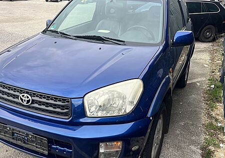 Toyota RAV 4 2.0 4x4