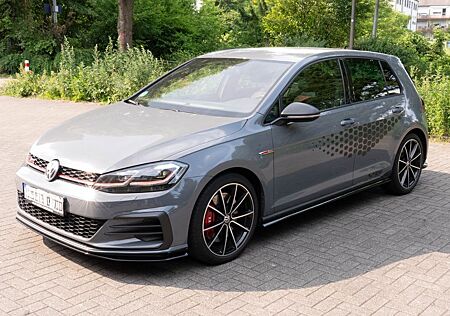 VW Golf Volkswagen 2.0 TSI 213kW GTI TCR DSG DYNAUDIO ACC