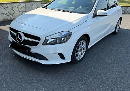 Mercedes-Benz A 200 - Automatik