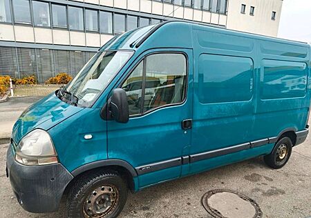 Nissan Interstar