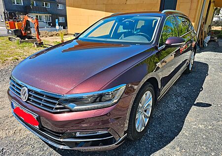 VW Passat Variant Volkswagen 2.0 TDI SCR 140kW DSG BMT 4M ...