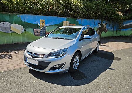 Opel Astra 1.4 Turbo ecoFLEX Exklusiv 103kW S/S E...